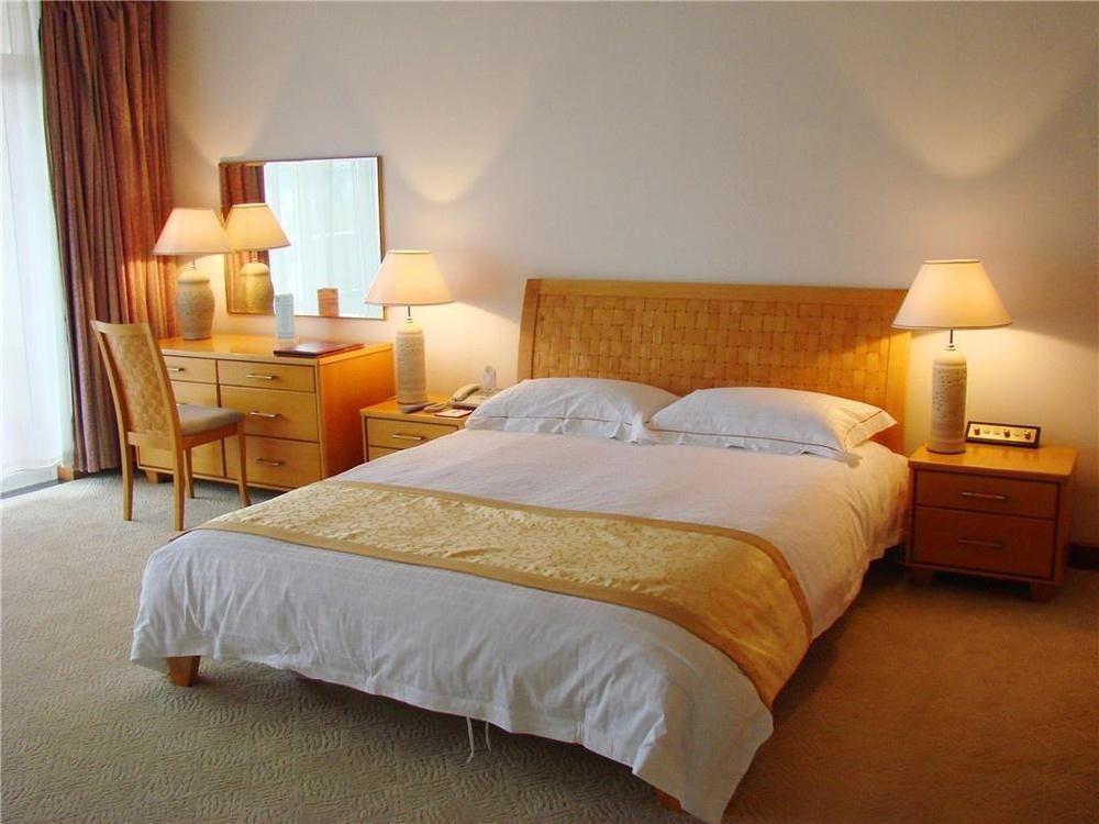 Yunnan Dianchi Garden Resort Hotel & Spa كونمينغ المظهر الخارجي الصورة