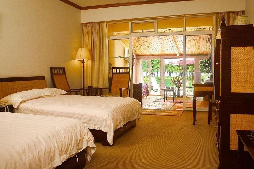 Yunnan Dianchi Garden Resort Hotel & Spa كونمينغ المظهر الخارجي الصورة