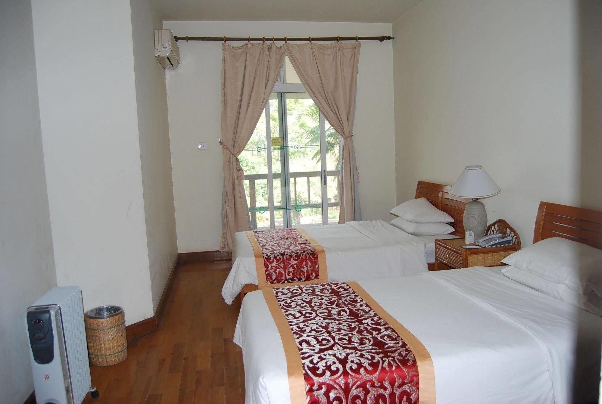 Yunnan Dianchi Garden Resort Hotel & Spa كونمينغ المظهر الخارجي الصورة