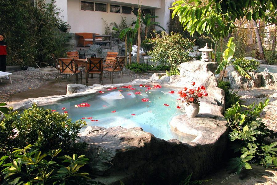 Yunnan Dianchi Garden Resort Hotel & Spa كونمينغ المظهر الخارجي الصورة